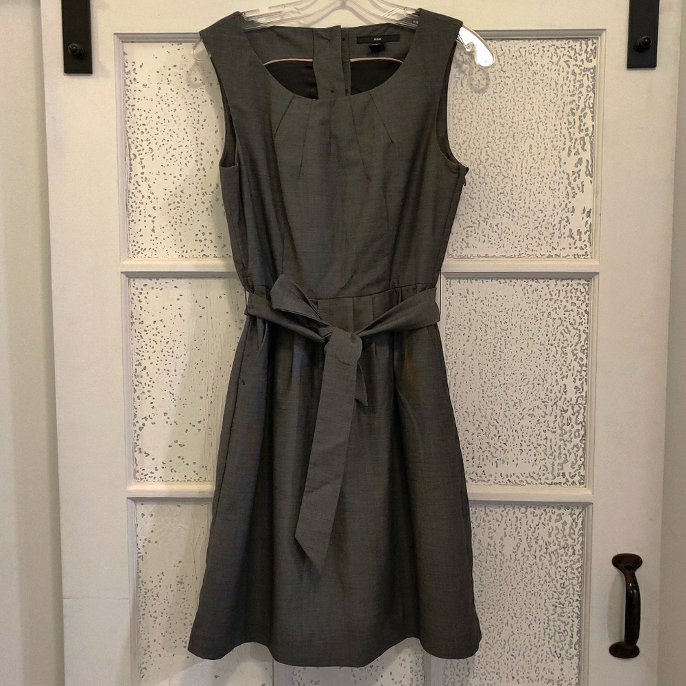 H&M Dress 💼👡